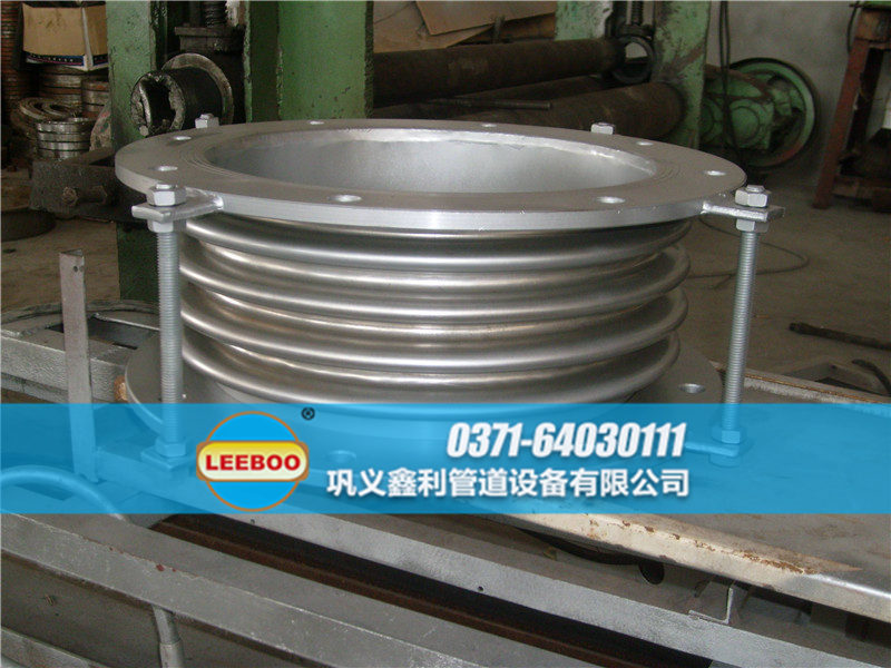 大口徑波紋<a href=http://www.jcfgw.cn target=_blank class=infotextkey>補償器</a>車間圖